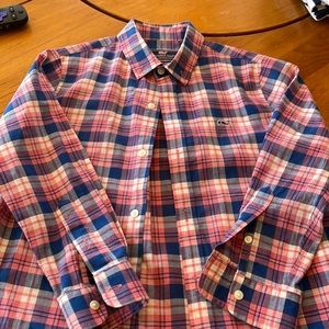 Vineyard Vines boys shirt size 7, worn once